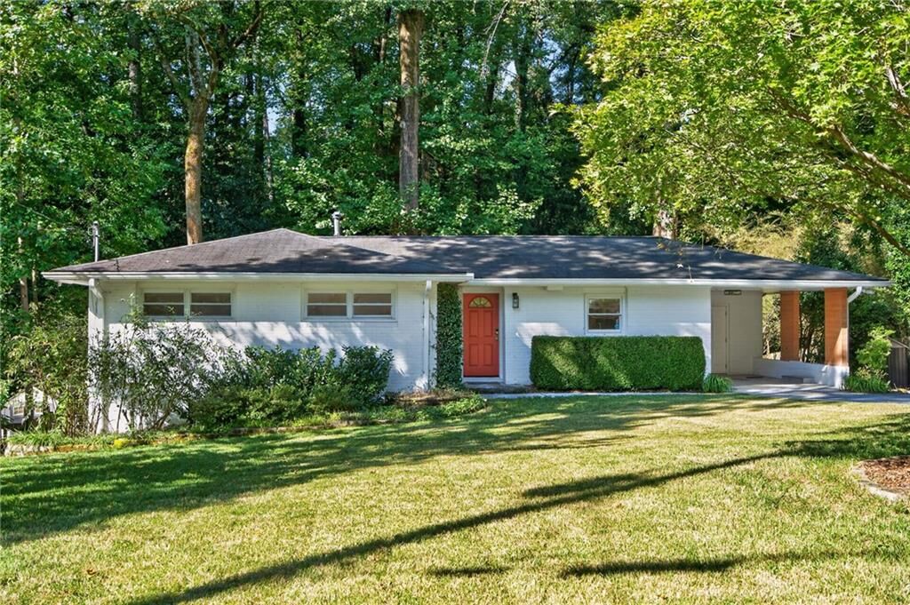 Property Photo:  1631 Tryon Road NE  GA 30319 