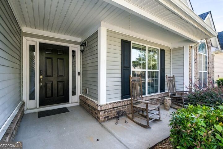 Property Photo: 1490 Jami Hollow Way GA 30043