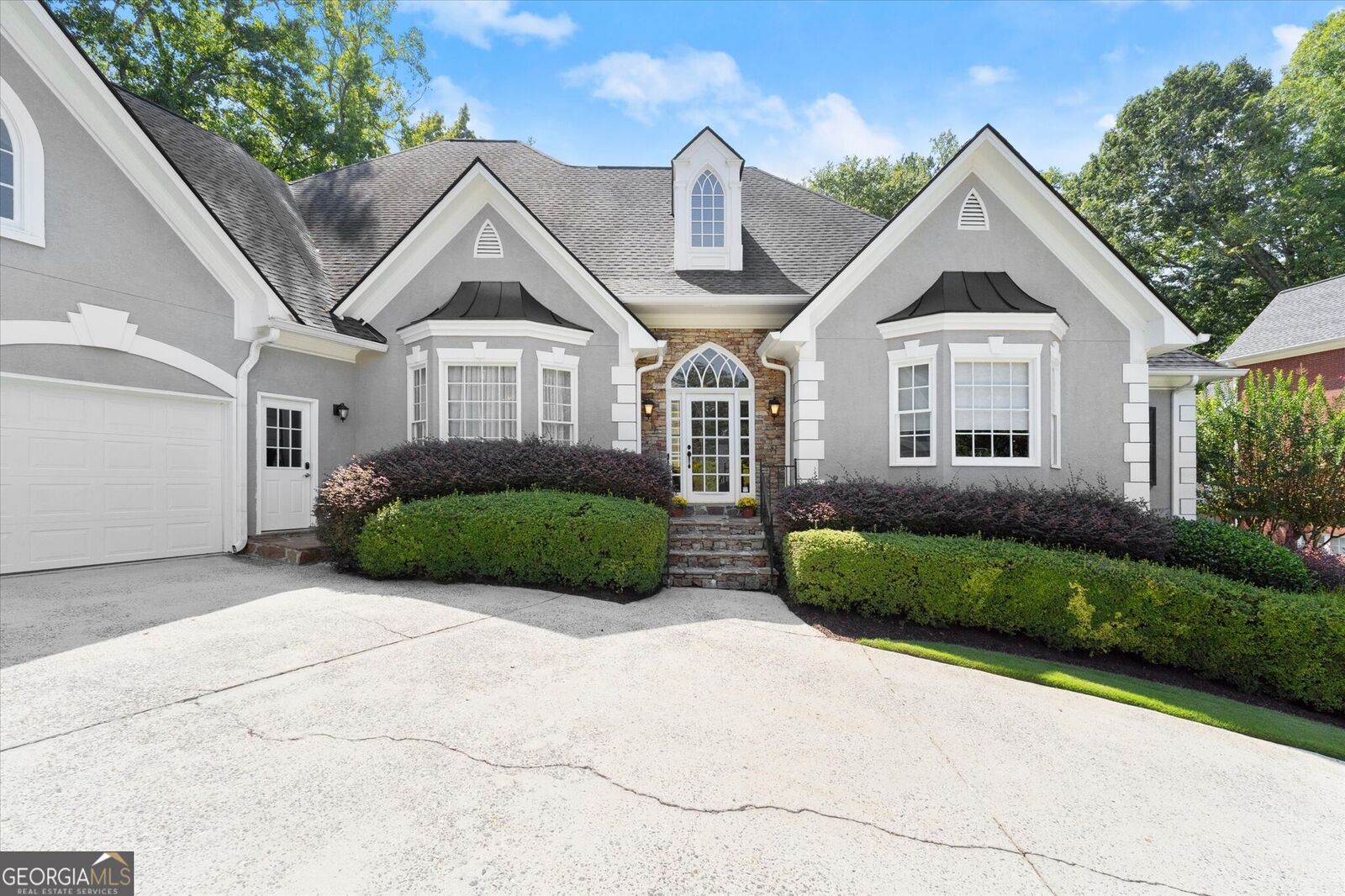 Property Photo: 5189 Baldwin Terrace GA 30068