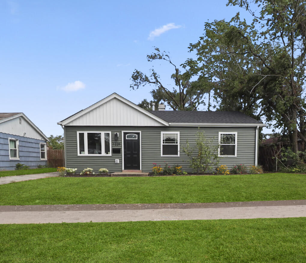 Property Photo:  1229 Clay Street  IN 46403 