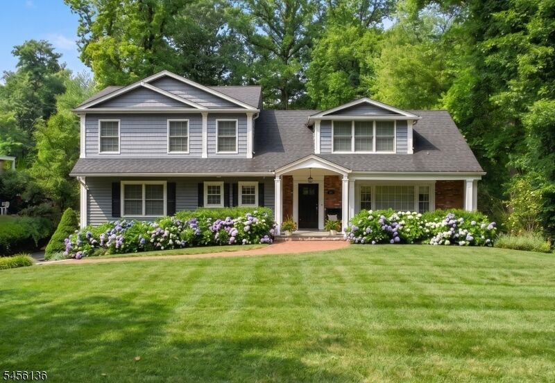 Property Photo:  21 Crestwood Dr  NJ 07928 