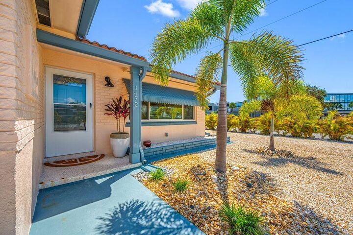 Property Photo:  1472 Durling Drive S  FL 33707 