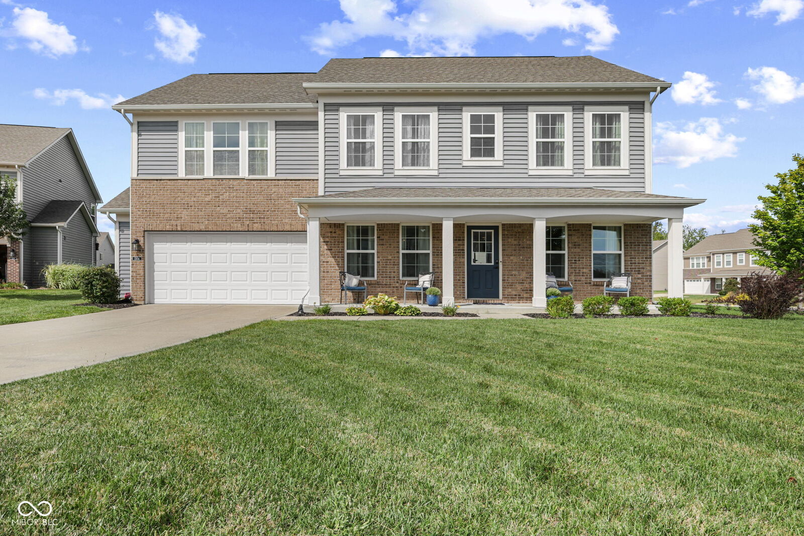 Property Photo: 1304 Glen Canyon Drive IN 46143