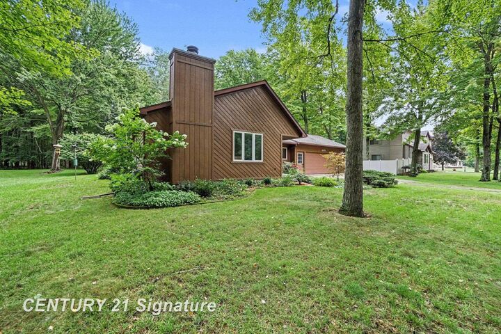 Property Photo: 4431 S Airport Road MI 48722