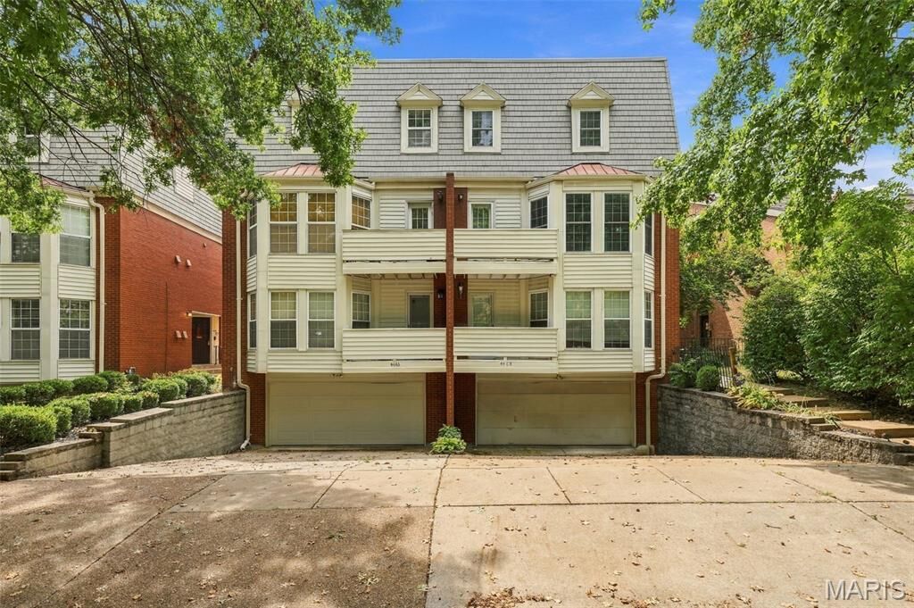 Property Photo:  4468 McPherson Avenue 4A  MO 63108 