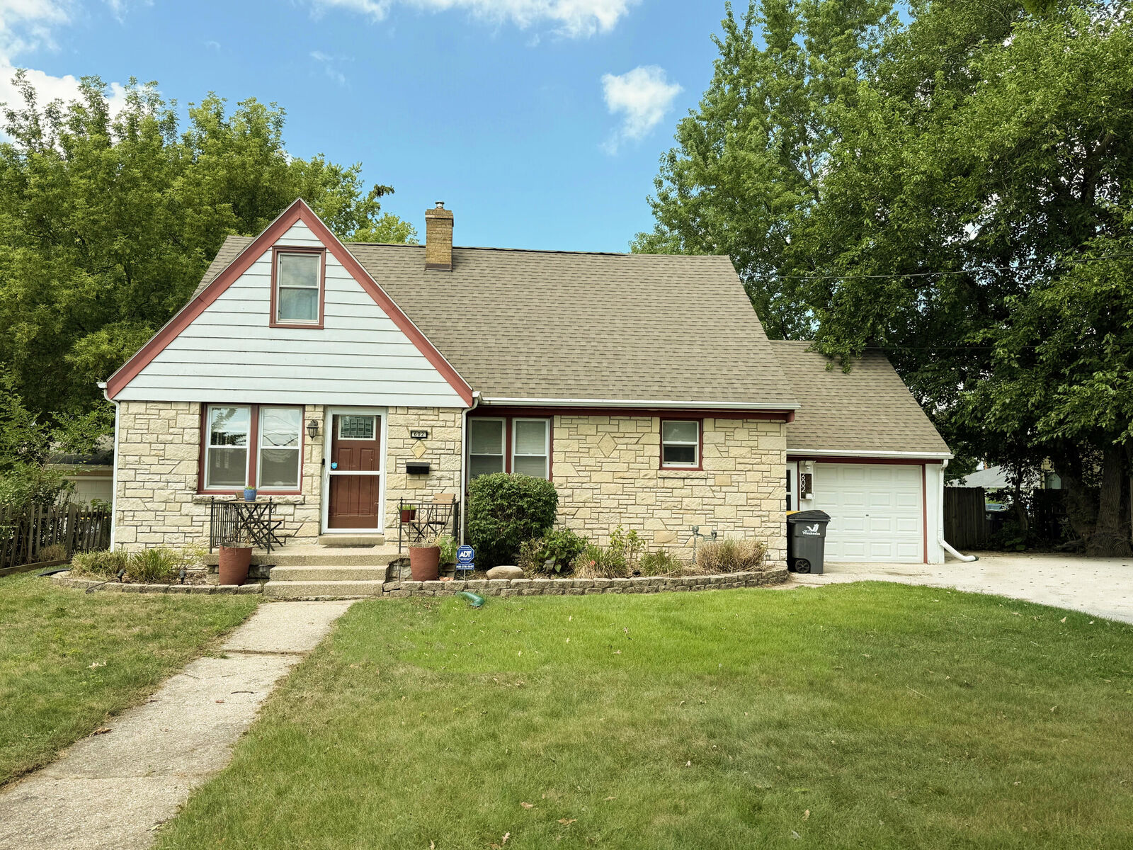 Property Photo: 602 E College Ave WI 53186