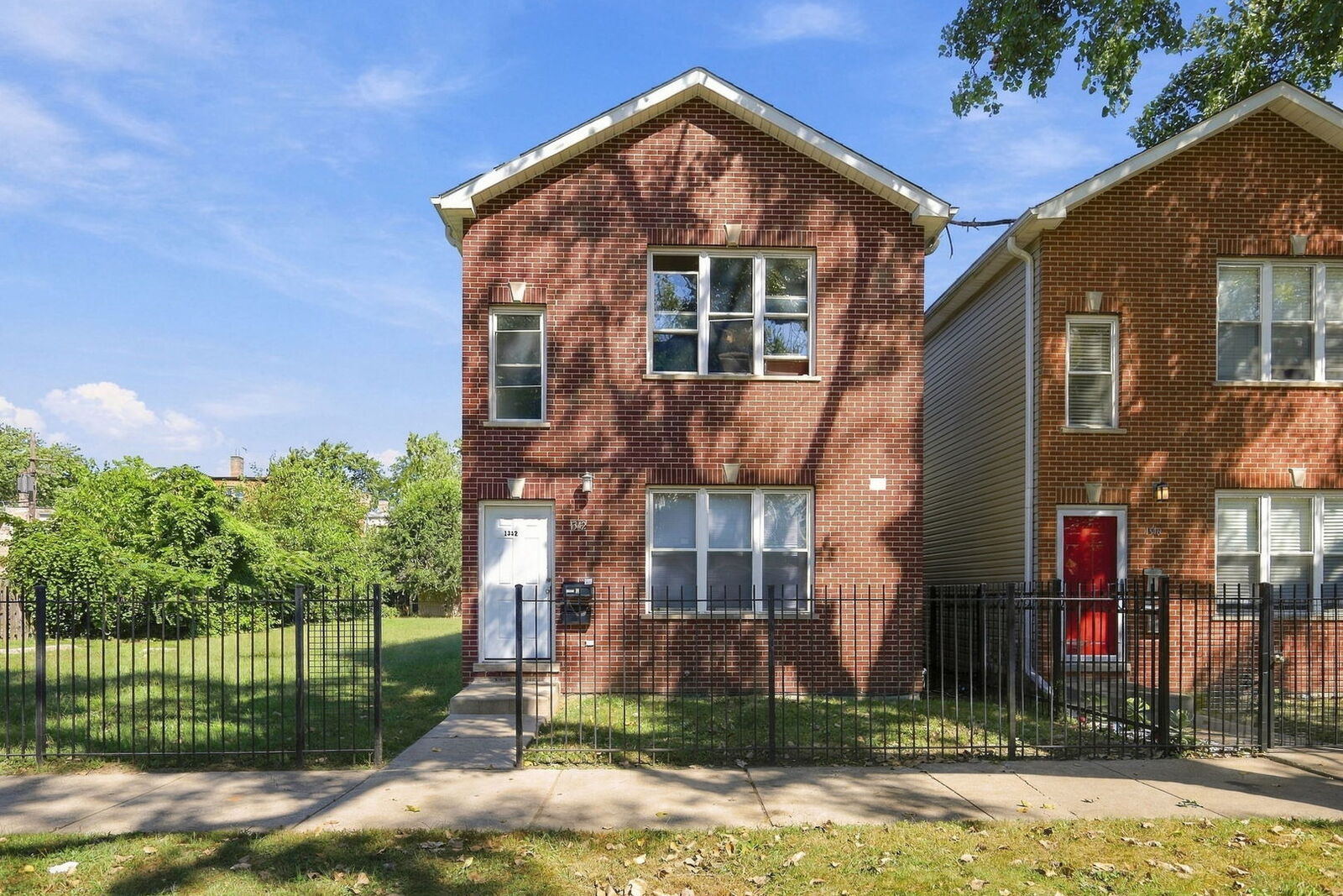 Property Photo: 1342 E 73rd Street 1 IL 60619