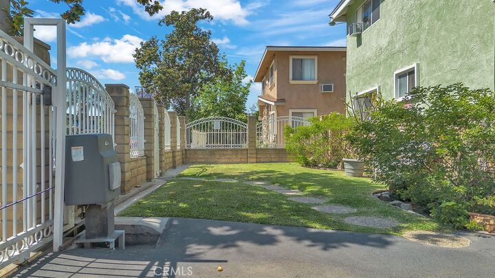 Property Photo: 141 S 7th Street CA 90640