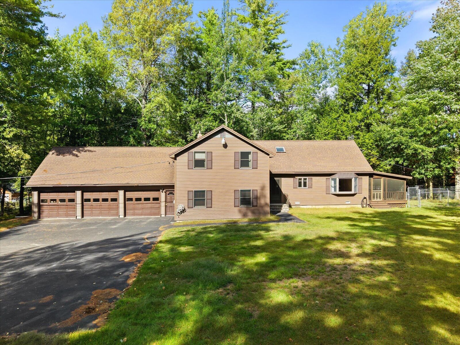 Property Photo:  487 Main Road  ME 04461 