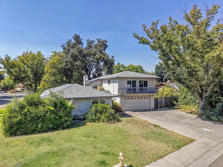 Property Photo:  701 Elmwood  CA 95616 