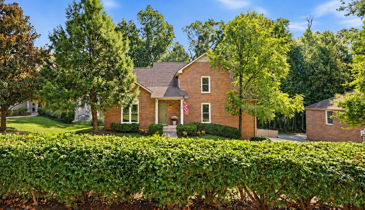 Property Photo:  111 Vannoak Dr  TN 37043 