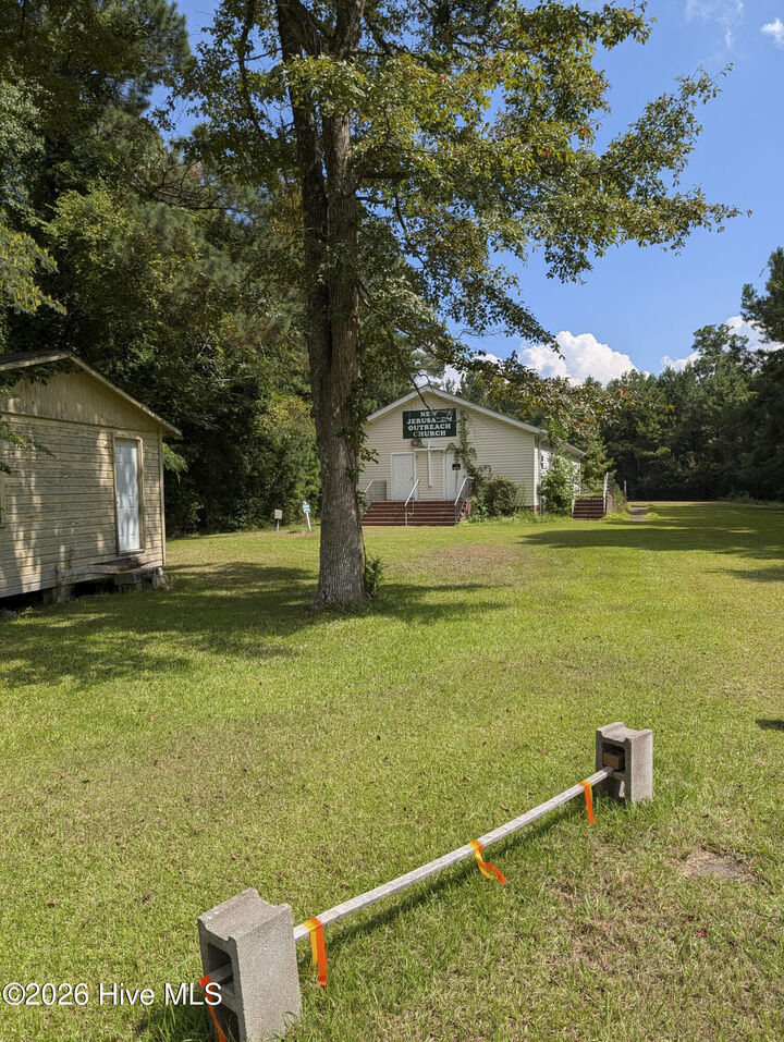 Property Photo: 192 E Fisher Avenue NC 28560