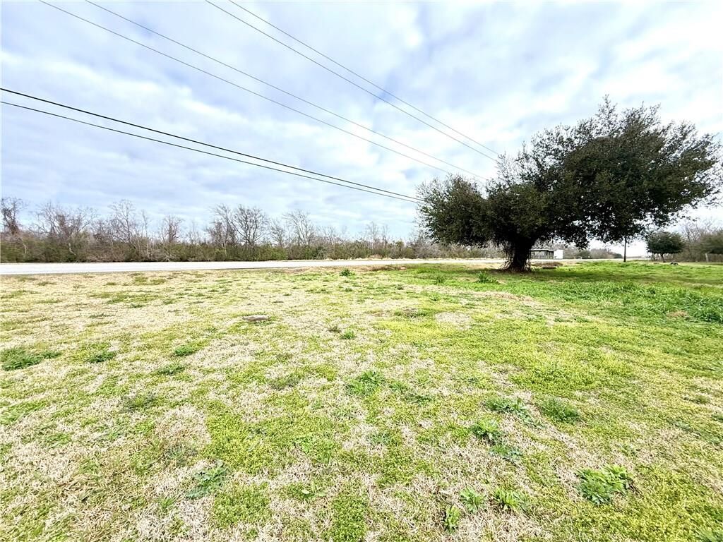 Property Photo:  Delacroix Highway  LA 70085 