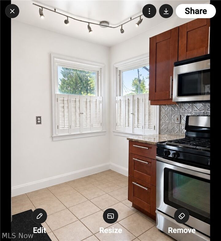 Property Photo: 19919 Maple Heights Boulevard OH 44137