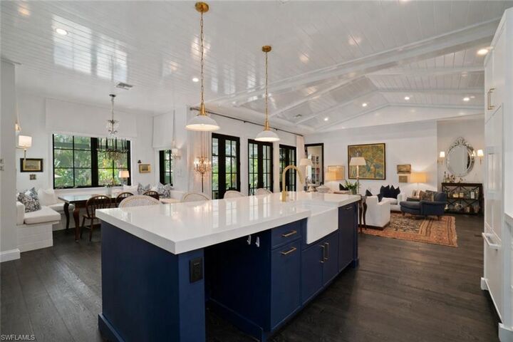 Property Photo:  10810 Goodwin St  FL 34135 