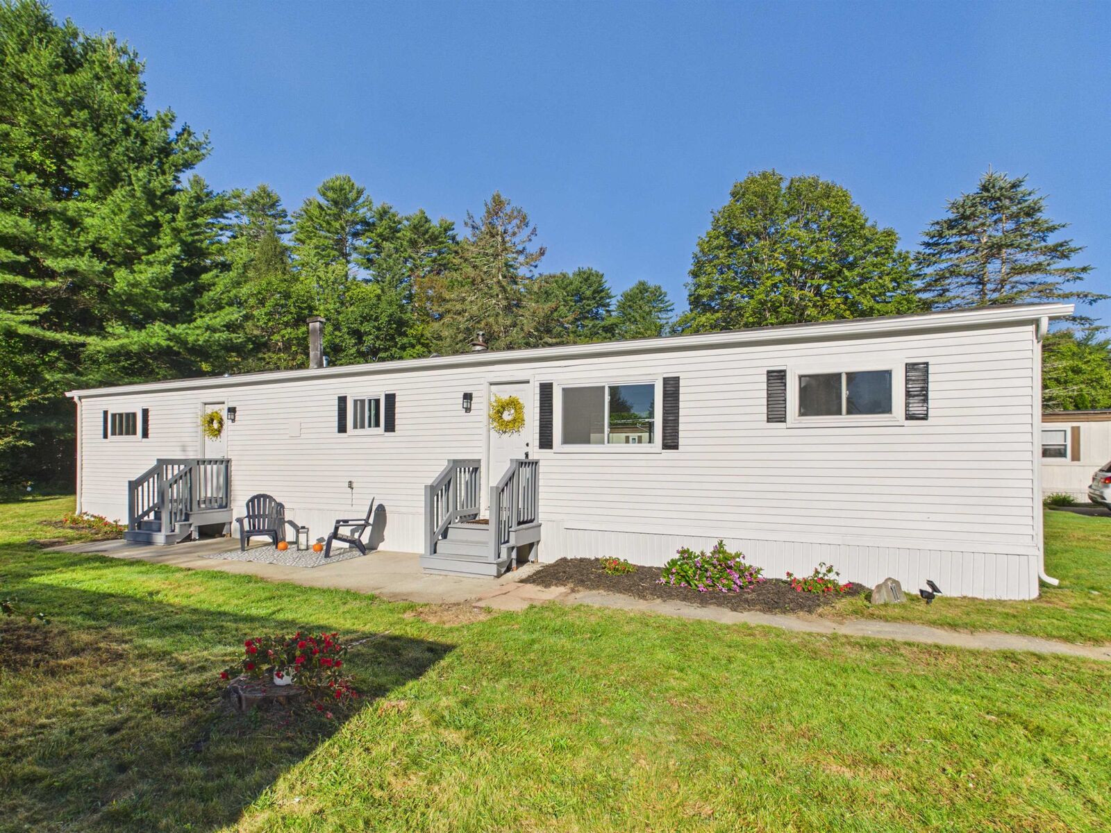 Property Photo: 11 Finch Street NH 03431