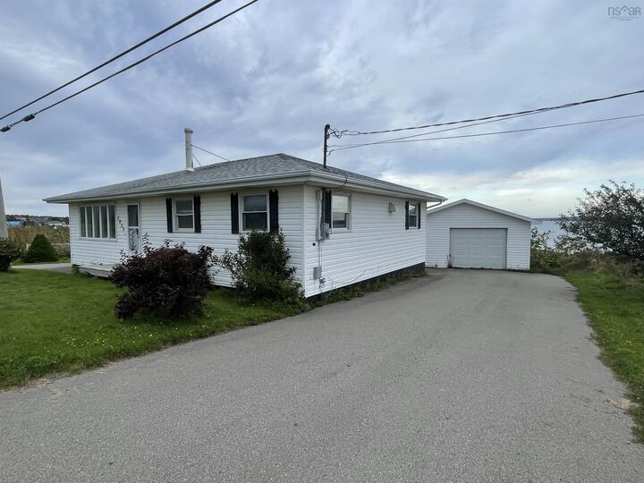 Property Photo: 2833 Highway 255 NS B1B 1V9