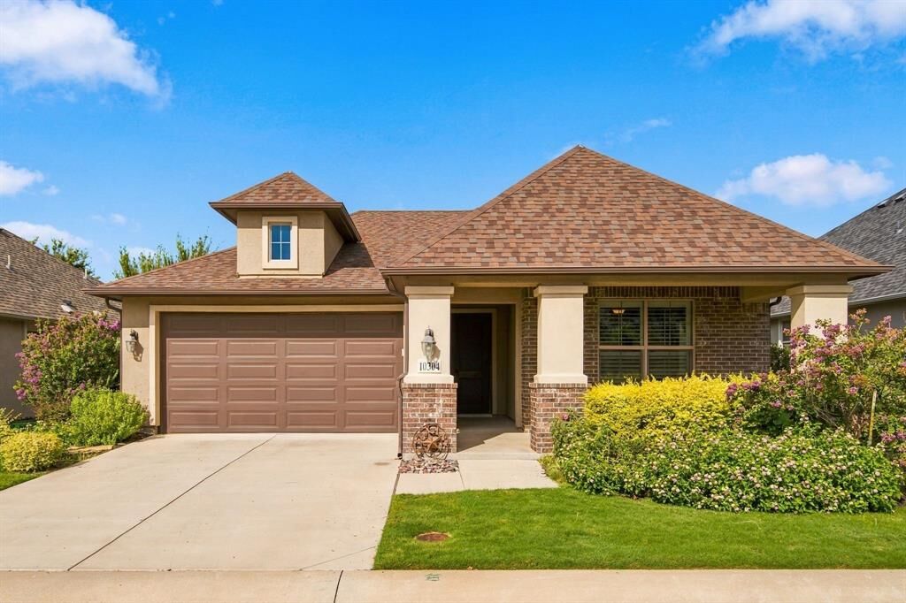 Property Photo:  10304 Claystone Drive  TX 76207 