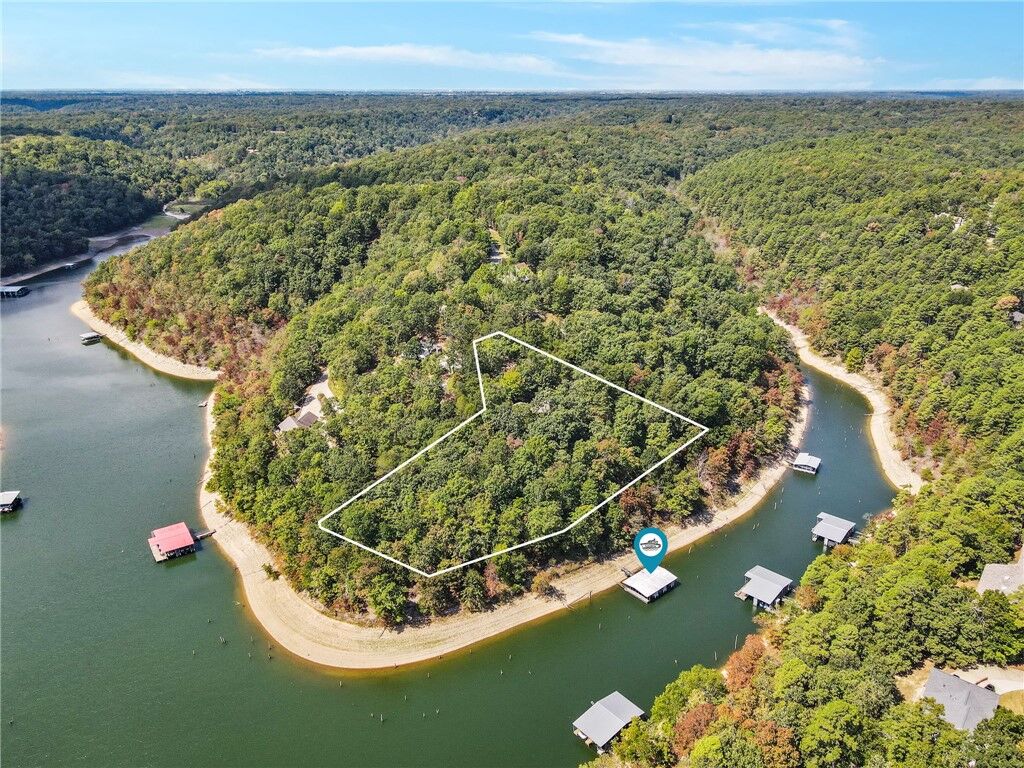 Property Photo:  9118 Summer Shade Road  AR 72756 