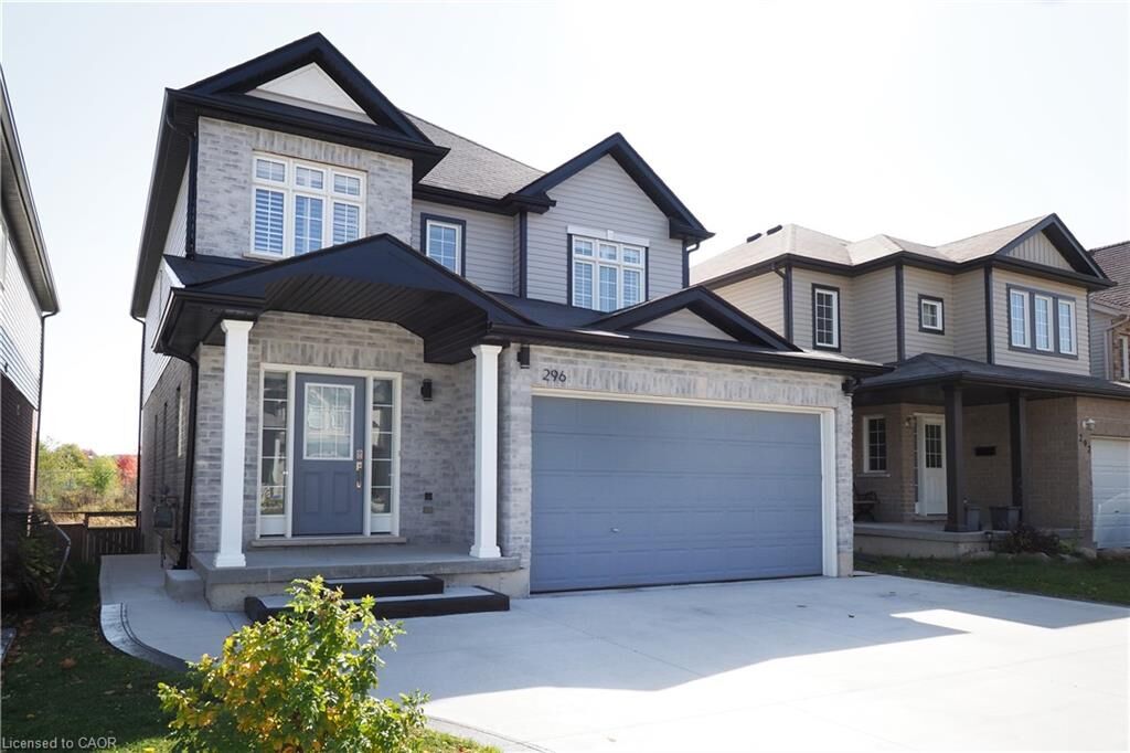 Property Photo:  296 Countrystone Crescent Upper  ON N2N 3S2 