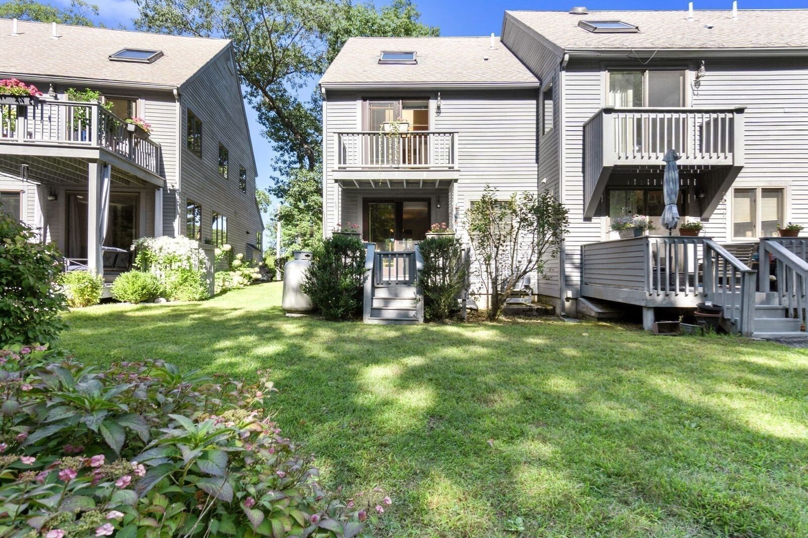 Property Photo:  612 Essex Ave 5  MA 01930 