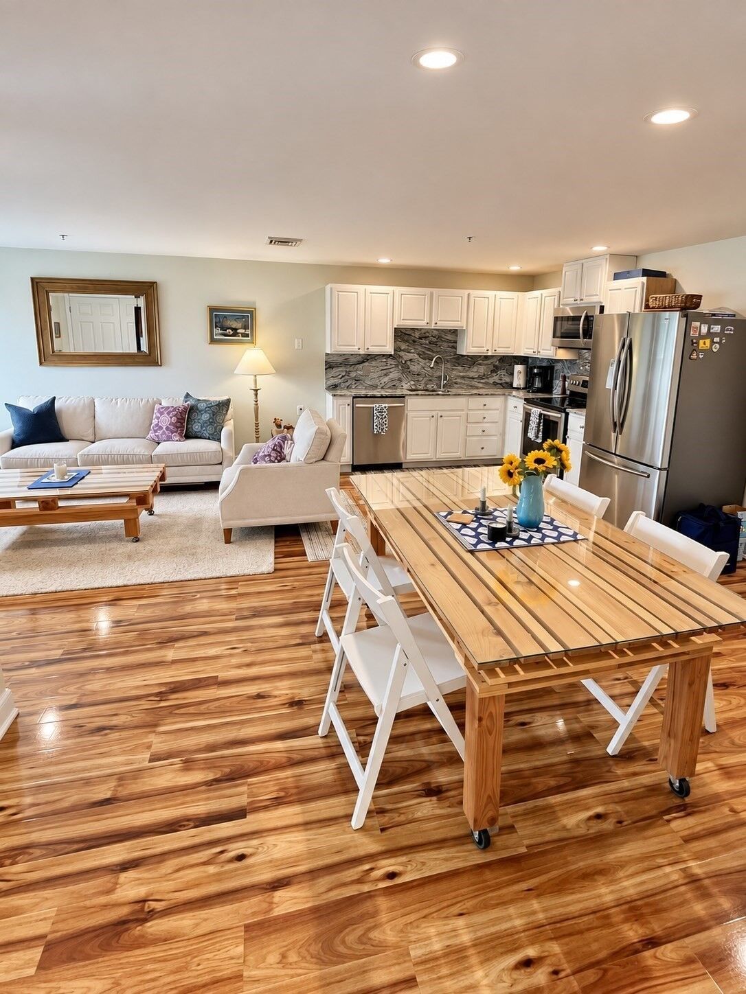 Property Photo: 49 Main E MA 02532