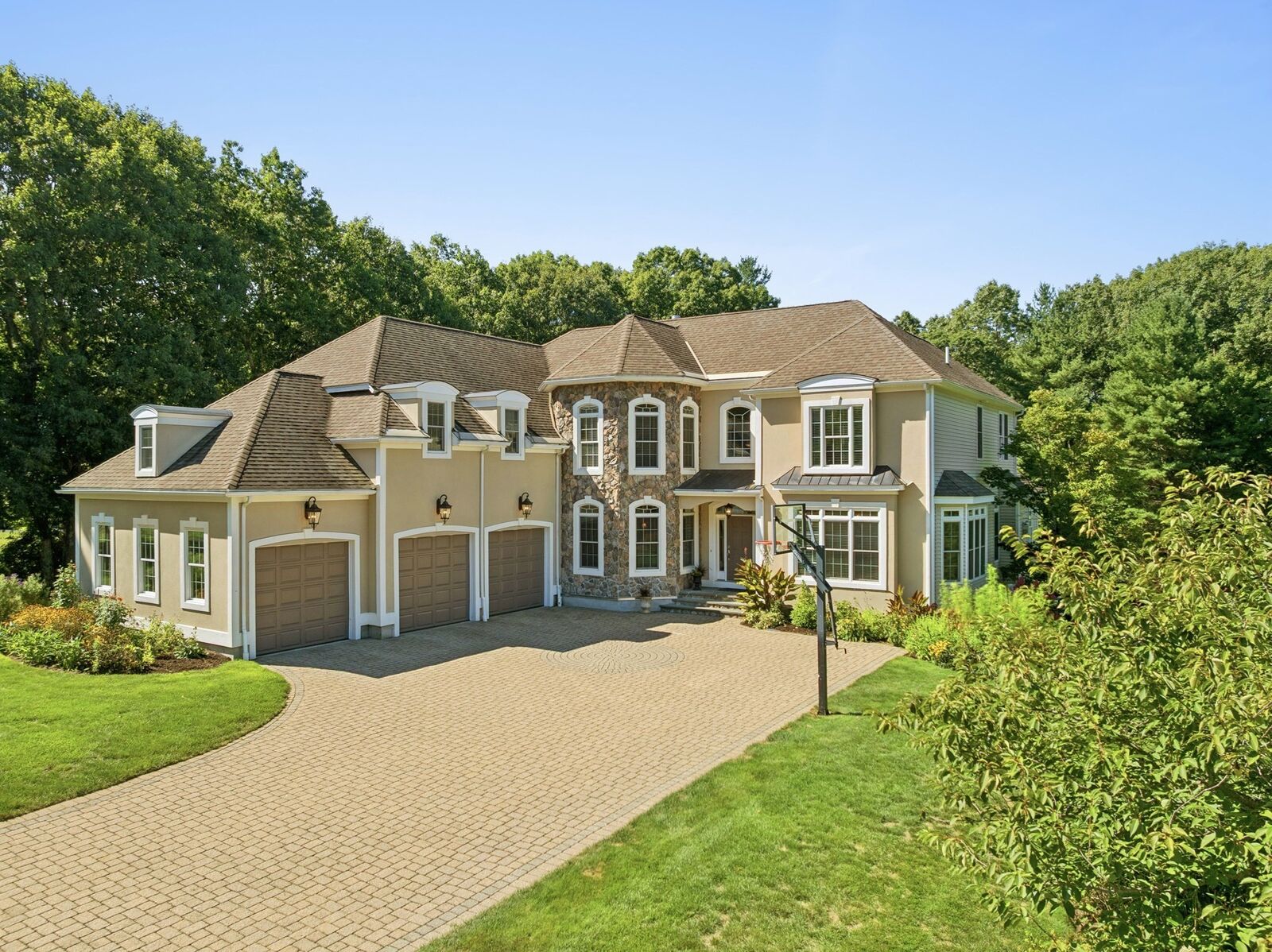 Property Photo:  11 Turner Hill Rd  MA 02052 