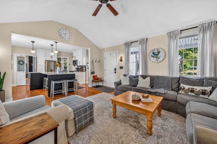 Property Photo:  116 North Avenue  MA 02703 