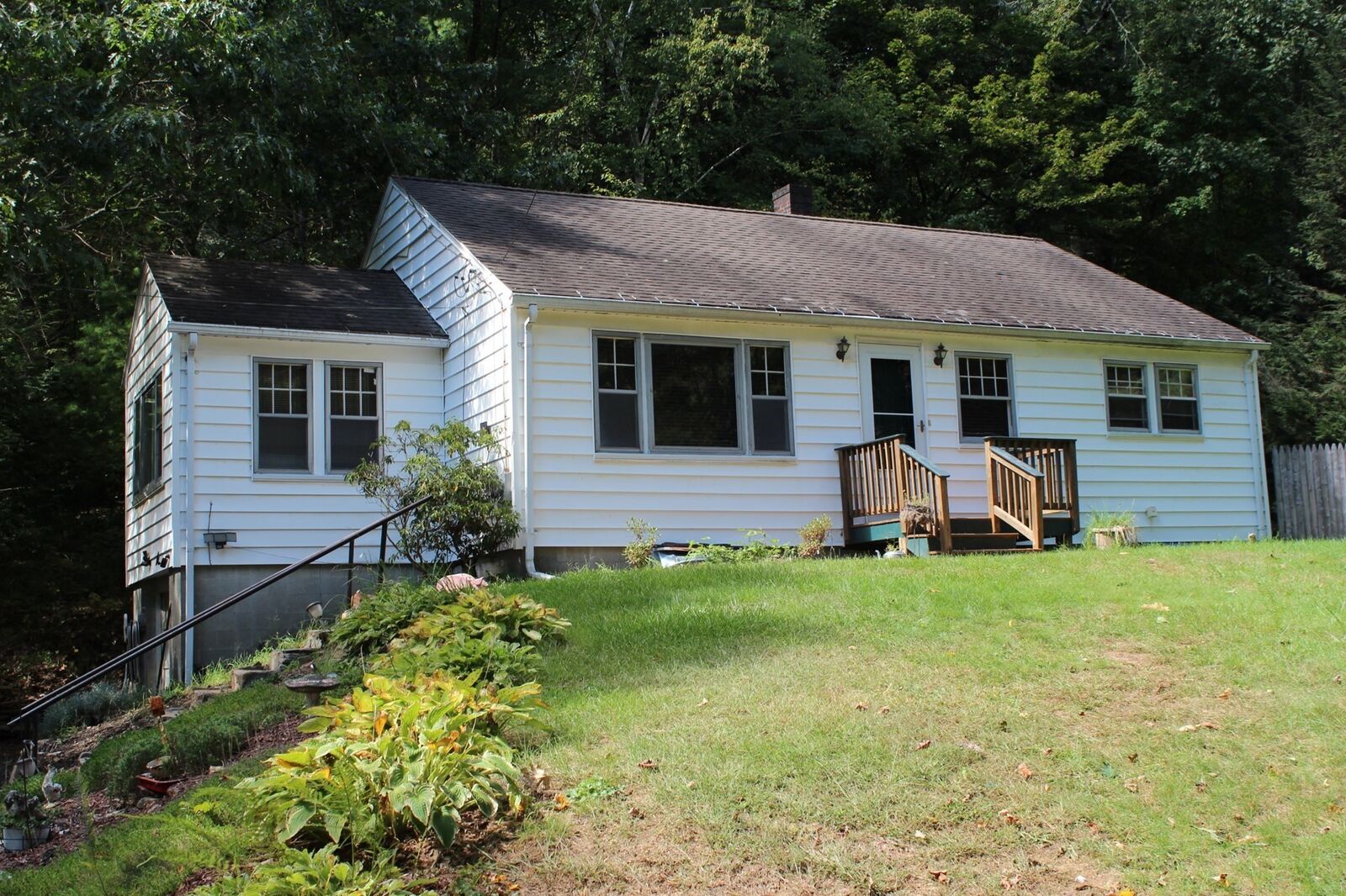 Property Photo: 390 Worcester Rd MA 01005