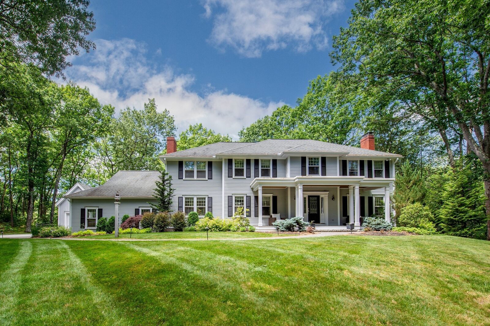 Property Photo:  19 Appleton Ln  MA 01921 
