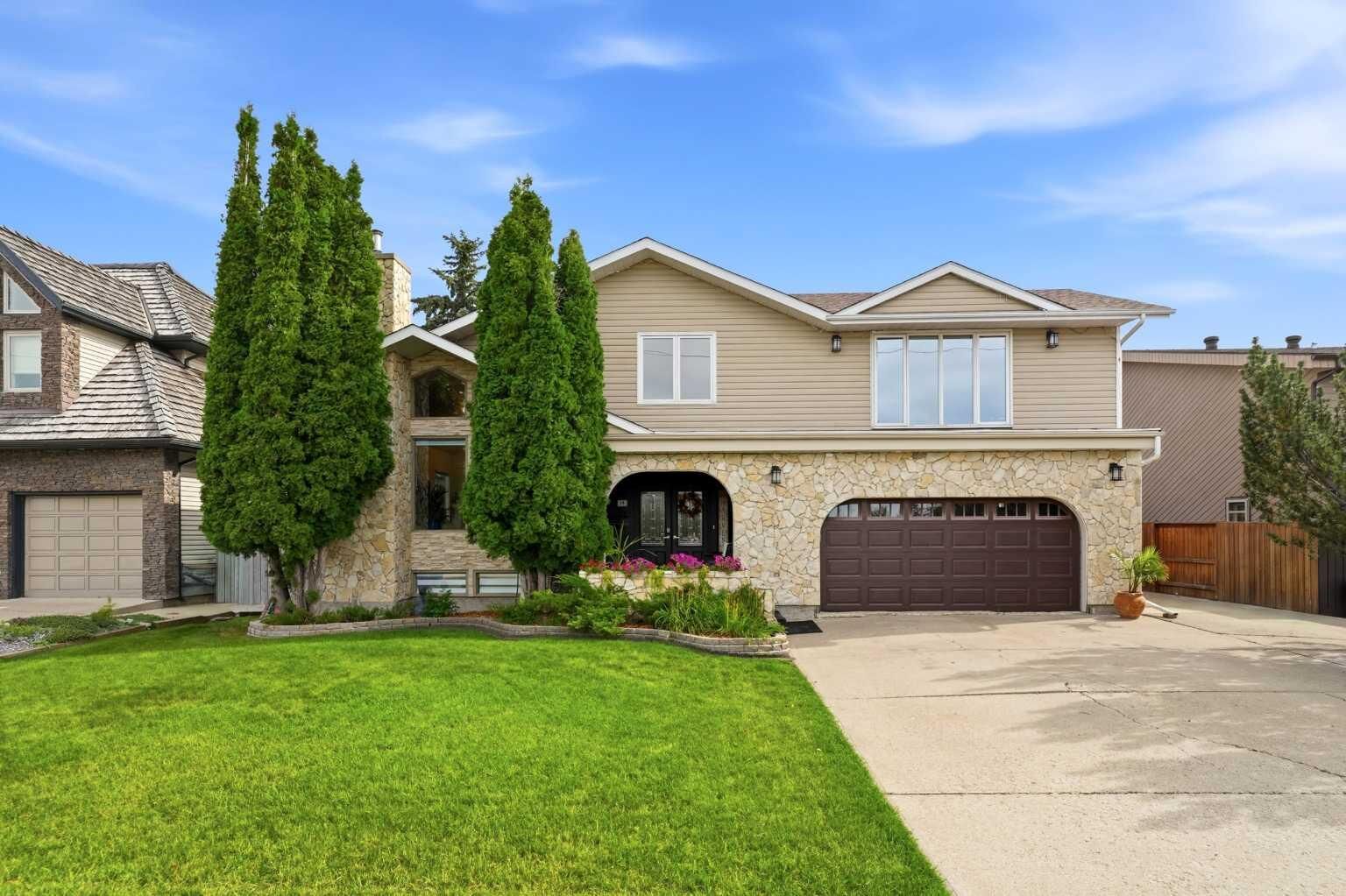 Property Photo:  39 Warwick Drive  AB T4N 6L4 