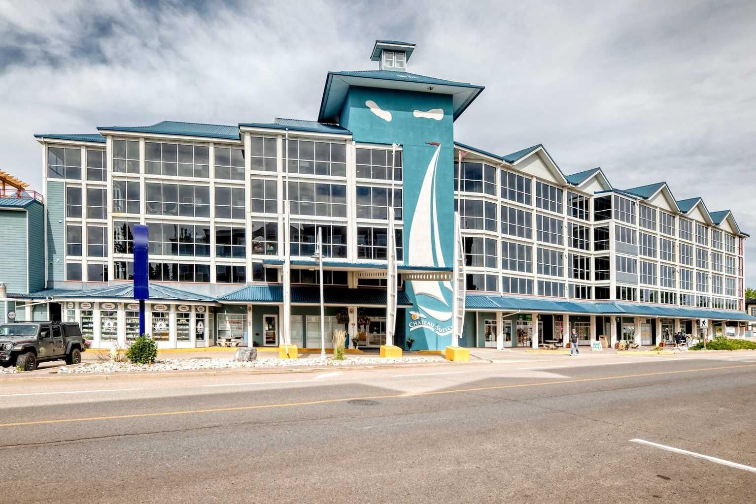 Property Photo:  5100 Lakeshore Drive 508  AB T4S 2L7 