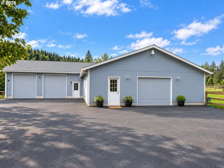 Property Photo: 20116 NE 237th Ave WA 98604