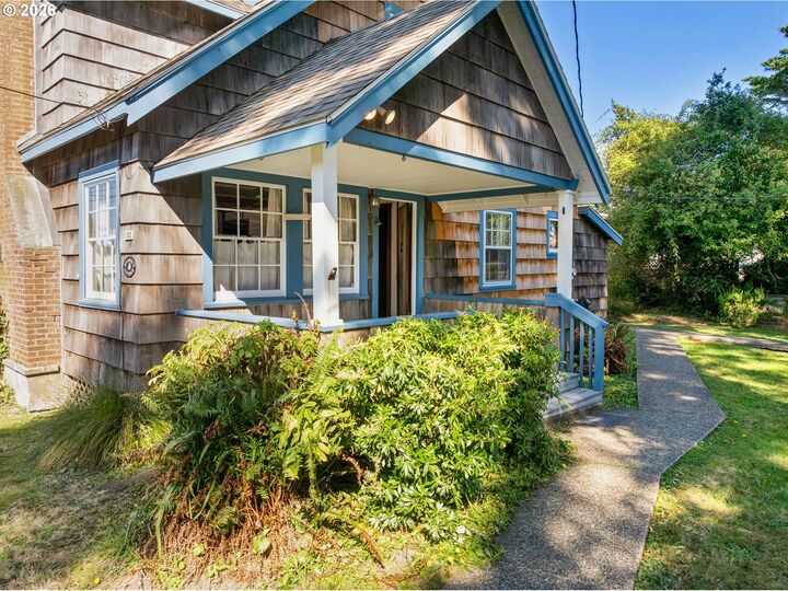 Property Photo:  180 E Jackson St  OR 97110 