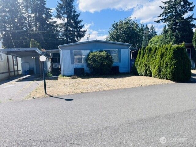 Property Photo:  3244 SW 66th Ave Avenue SW 33  WA 98512 