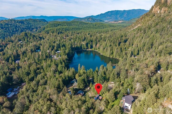 Property Photo:  37635  West Lake Walker Drive SE  WA 98022 