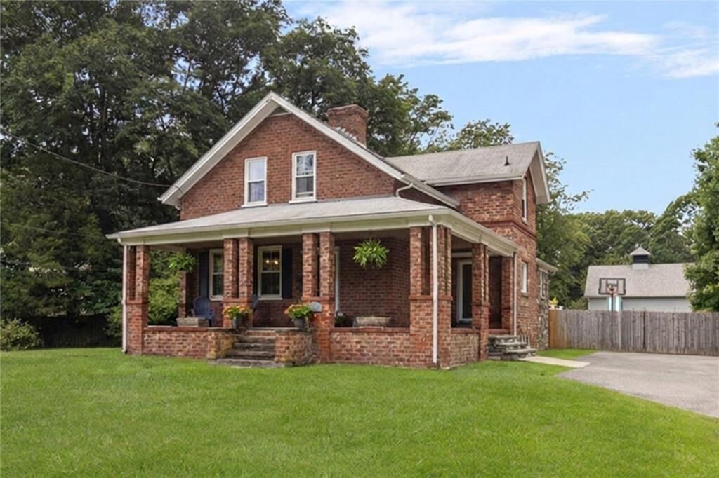 Property Photo: 248 New Meadow Road RI 02806