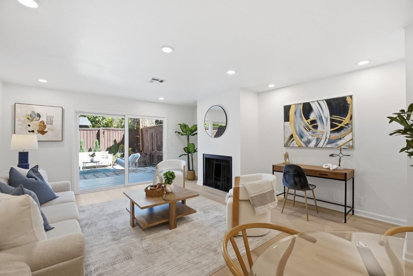 Property Photo:  633 Forest Avenue  CA 94301 