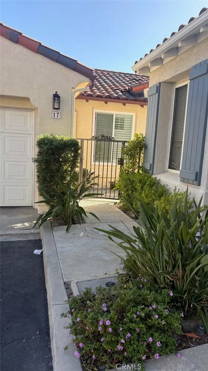 Property Photo:  17 Colony  CA 92656 
