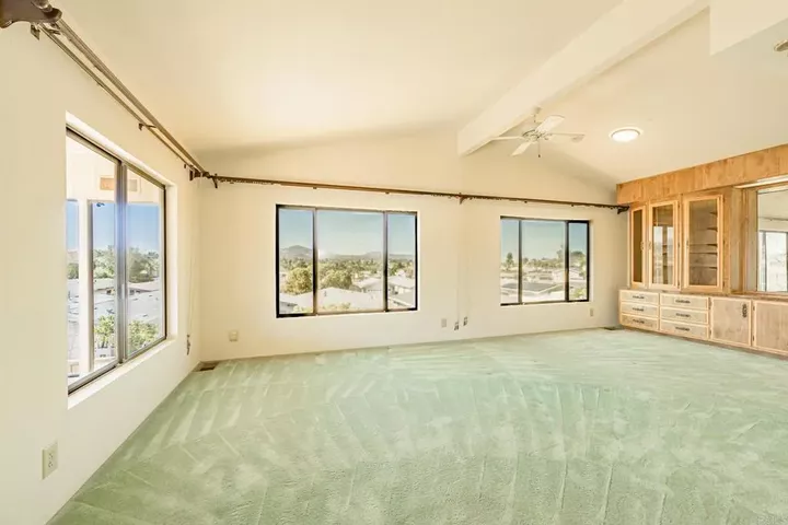 Property Photo:  1711 Kiwi  CA 92026 