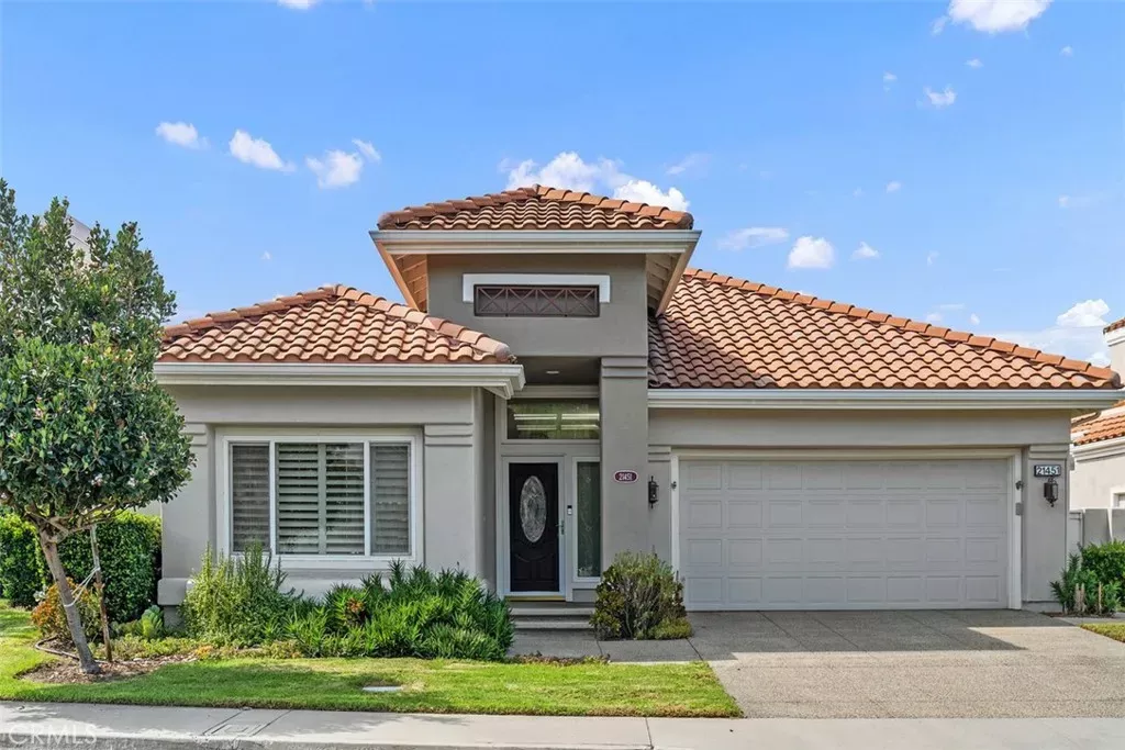 Property Photo:  21451 Medina  CA 92692 
