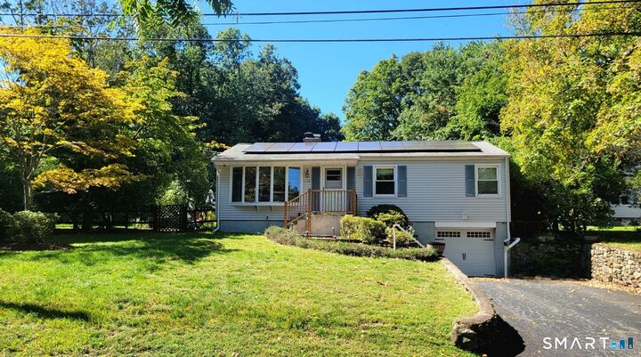 Property Photo: 114 Murlyn Road CT 06518