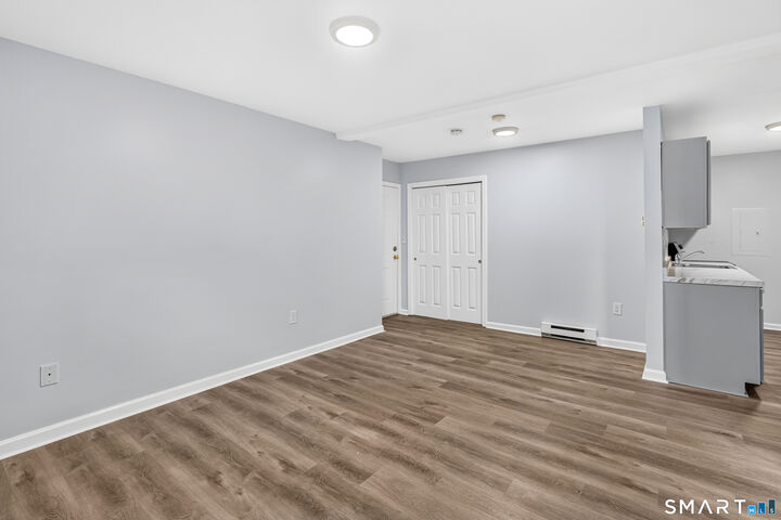 Property Photo: 63 Glade Street A3 CT 06516