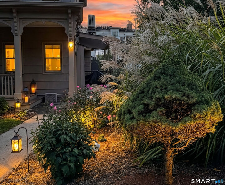 Property Photo: 1 Arch Street 3 CT 06850