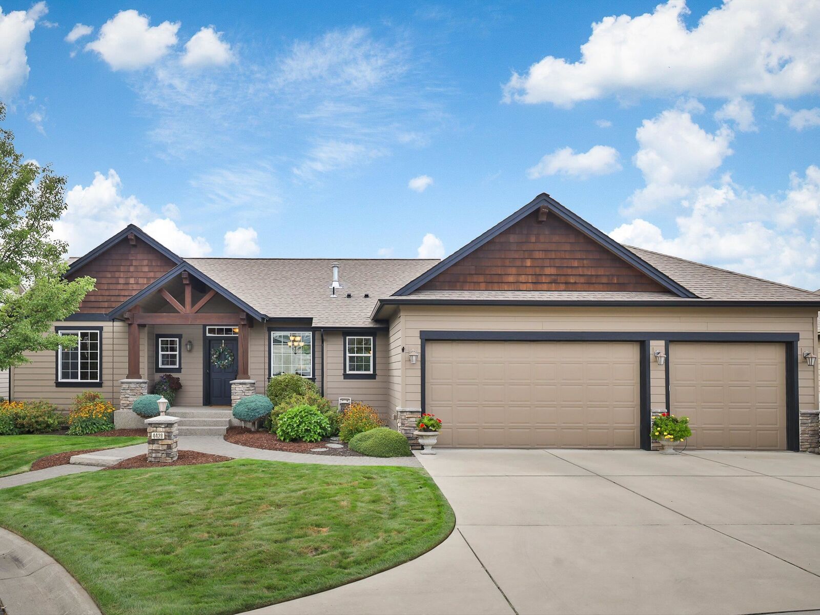 Property Photo:  4428 S Mitchell Ln  WA 99223 