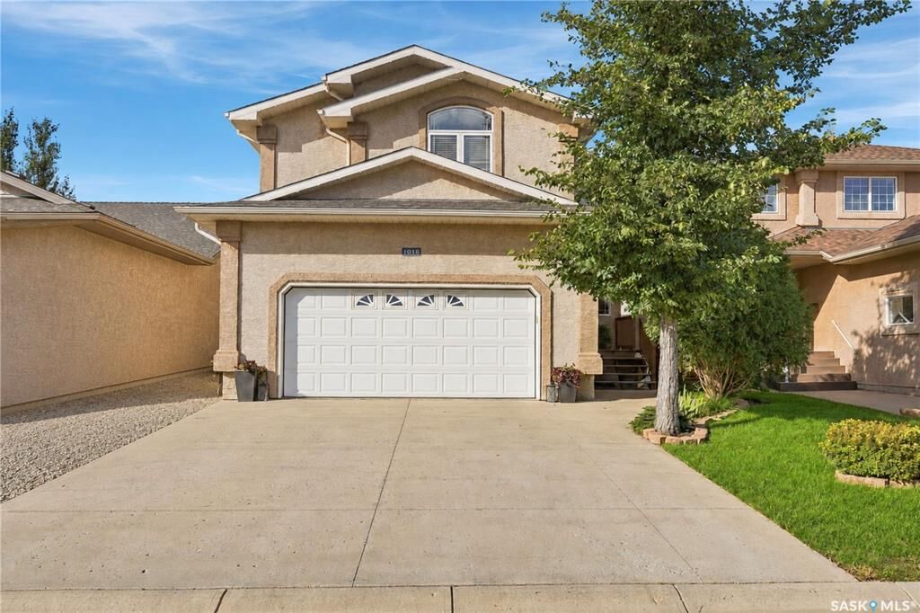 Property Photo:  1018 Gull Road  SK S4N 7S1 