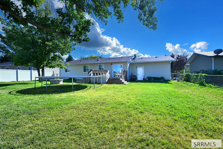 Property Photo:  310 Tiebreaker Drive  ID 83406 