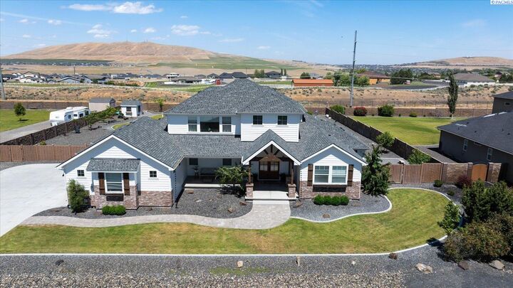 Property Photo:  83204 E Sagebrush Rd  WA 99338 