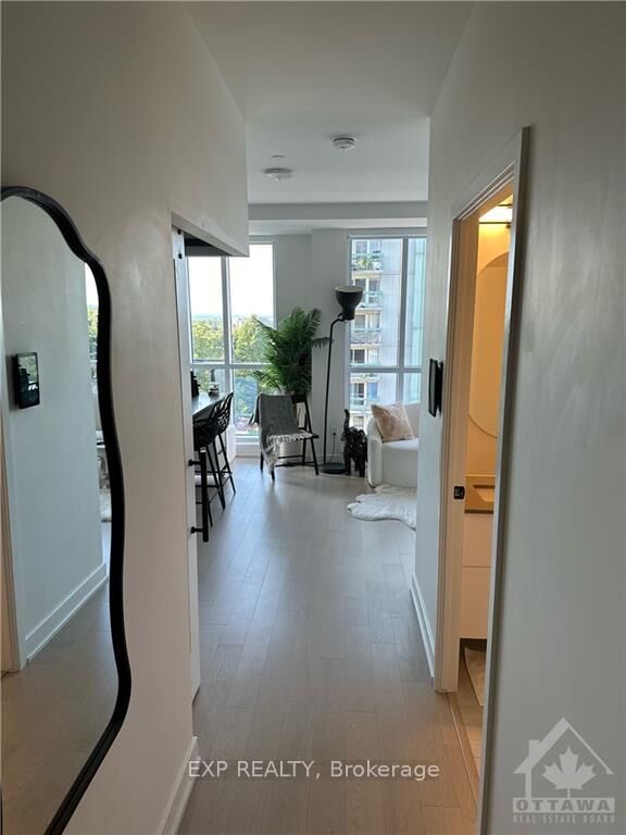 Property Photo:  560 Rideau Street 613  ON K1N 0G3 