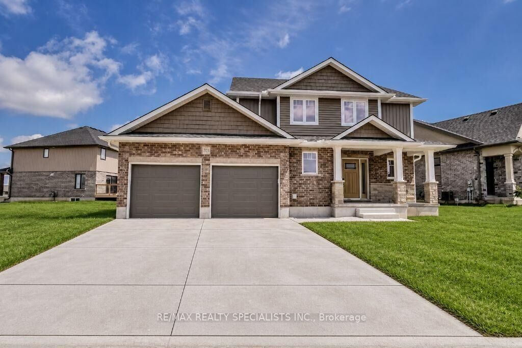 Property Photo:  720 Halifax Road  ON N4T 0E9 